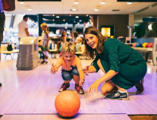 Vrijetijdscentrum en zwembad De Parel